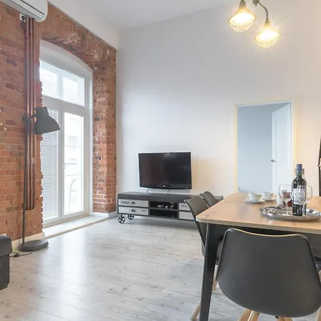 Z Antresola Nowa Papiernia *